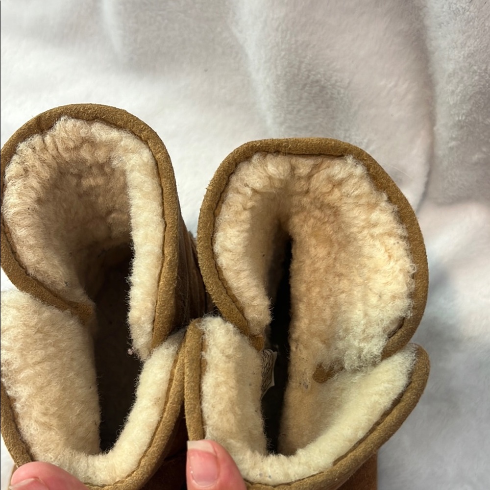 UGG Tan Sheepskin Lined Boots - Picture 6 of 10